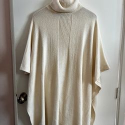 Poncho Cream Turtle Neck, One size