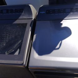 Whirlpool Washer And Dryer Set 