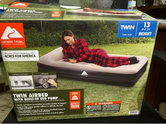 Ozark Trail Twin Airbed w/pump
