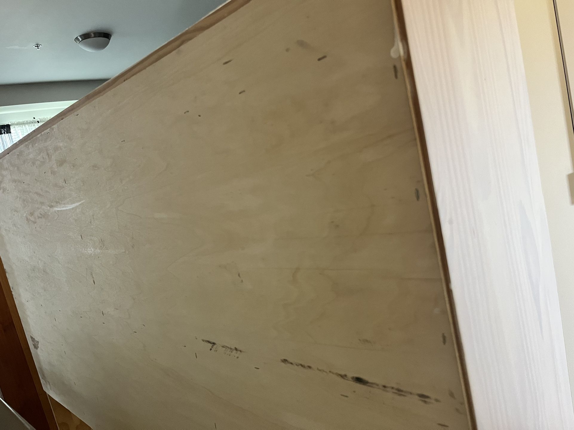 headboard ?