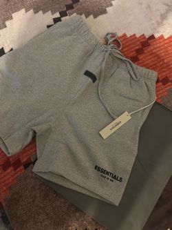 Essential Shorts