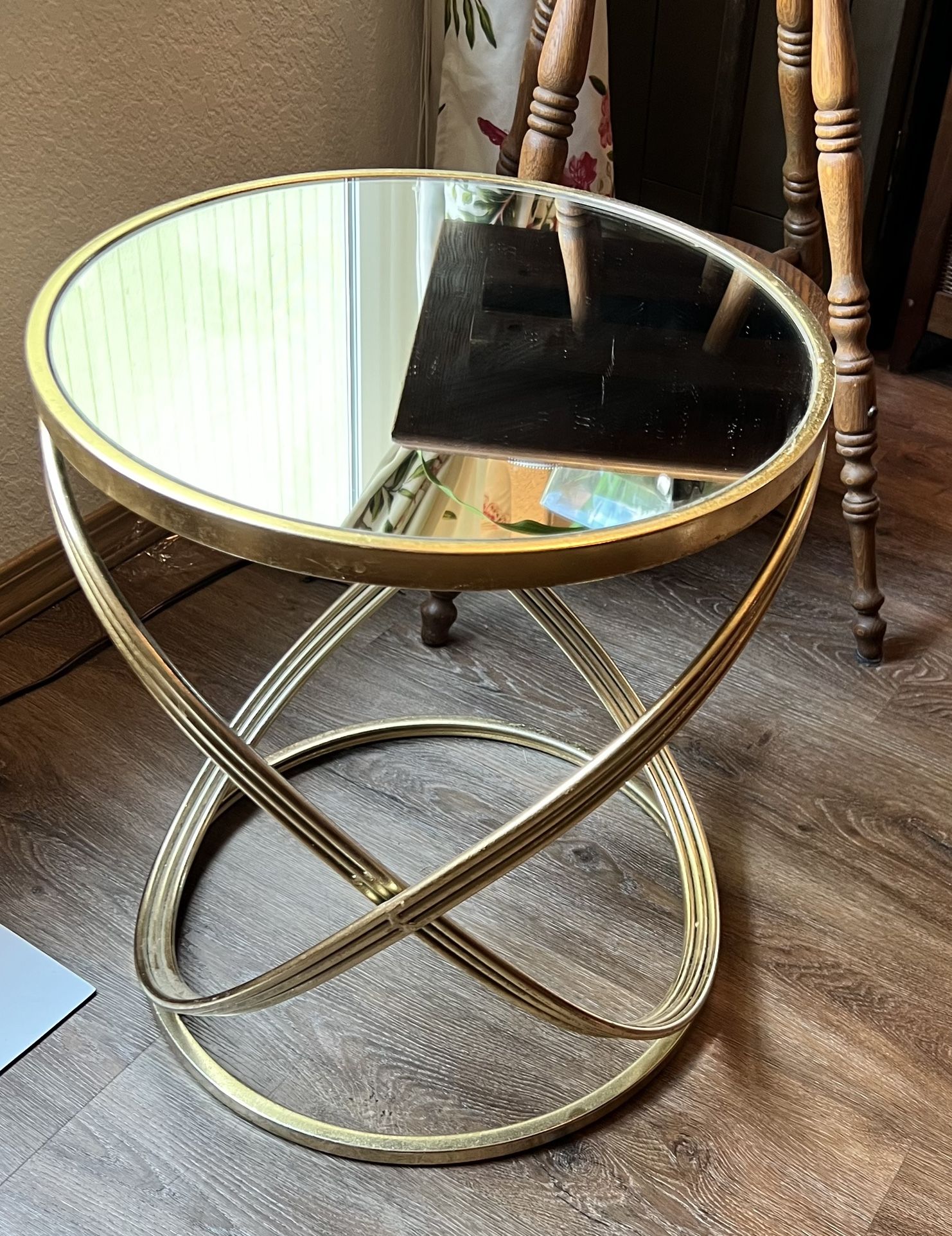 Accent Table