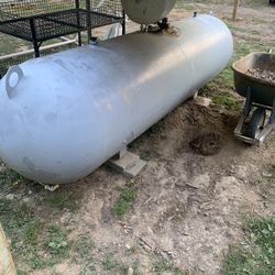 500 Gallon Propane Tank