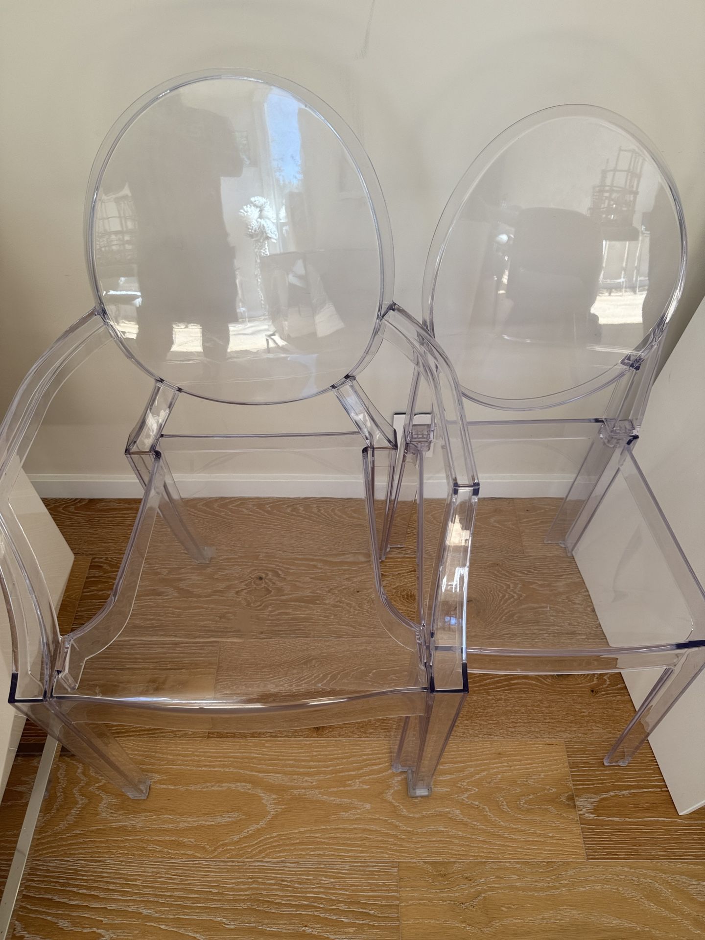 7 Stools And Chairs