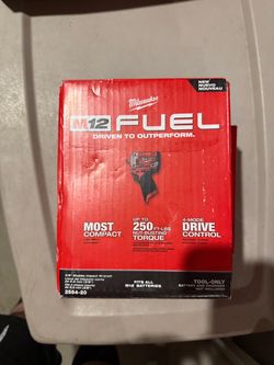 Milwaukee 3/8 Stubby Impact