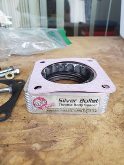Jeep Cherokee Throttle Body Spacer