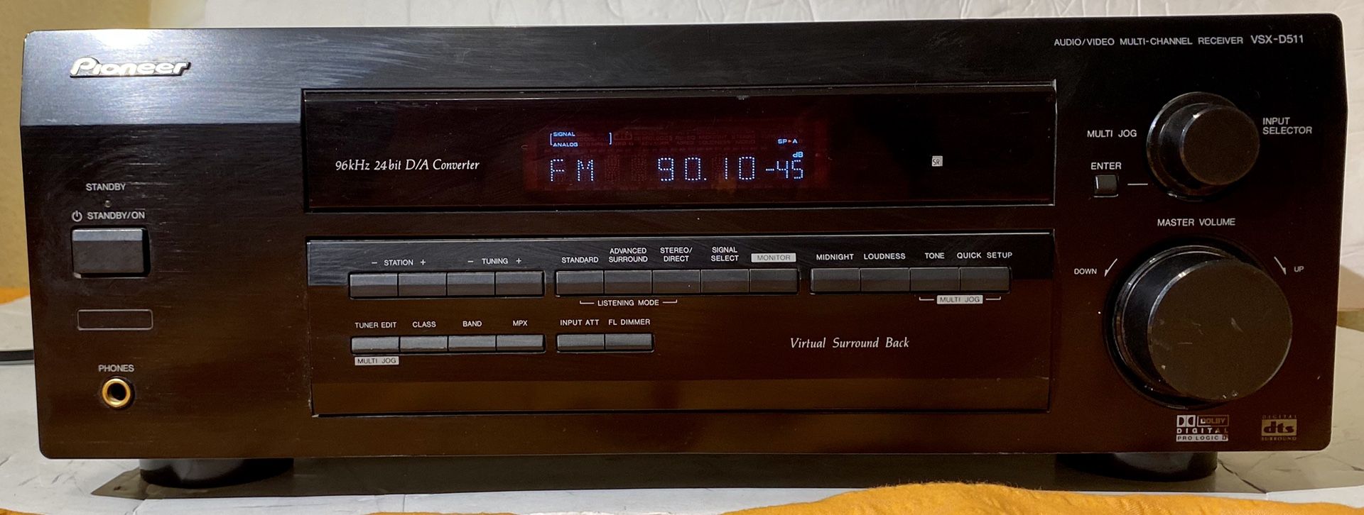Pioneer VSX D511 5.1 Channel 100 Watt Audio/Video Receiver