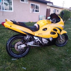 2001 Suzuki KATANA GSX600F