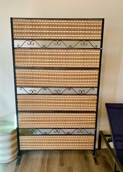 Divider Privacy Screen