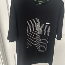 Hugo boss men t shirt black