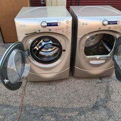 GE Model D P V H  7.5 Cu Ft Front Load Electric Washer And Dryer Set. 