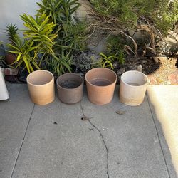 3 Ceramic Pots