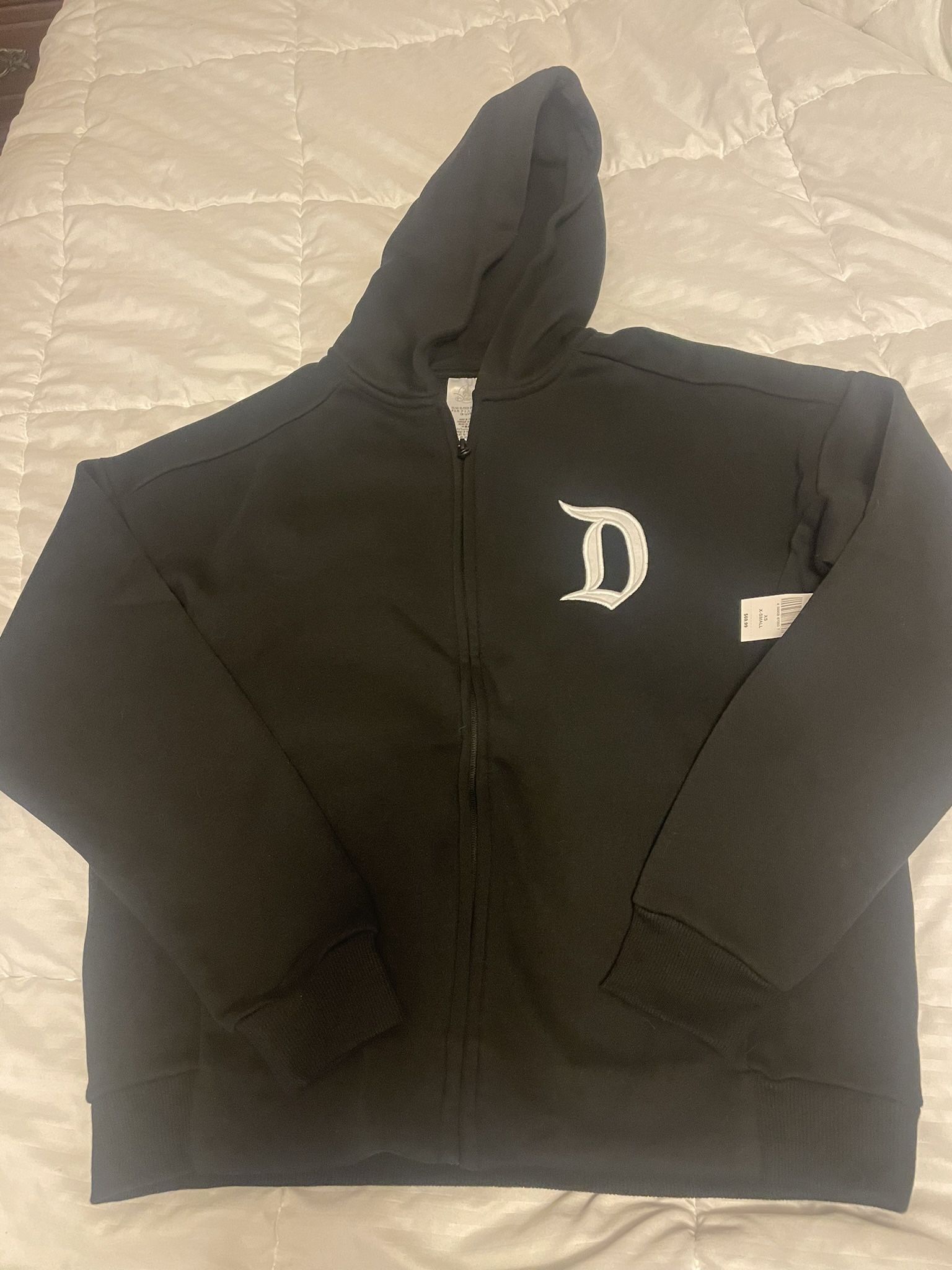 NEW! DISNEYLAND BLACK HOODIE JACKET
