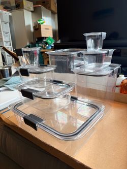 Rubbermaid Brilliance 9-Piece Food Storage Container Set – $45
