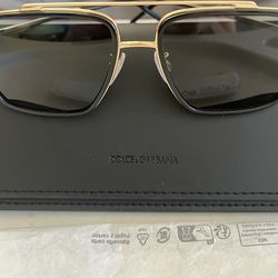 DG sunglasses black and gold