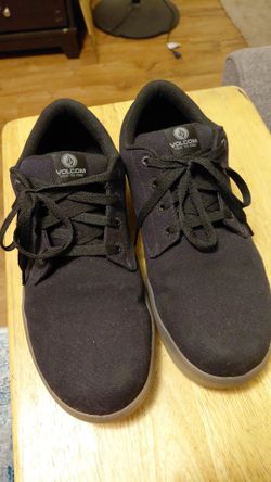 Zappos Volcom Workshoes 11.5 Black