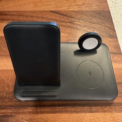Anker 3 In 1 Charging Station