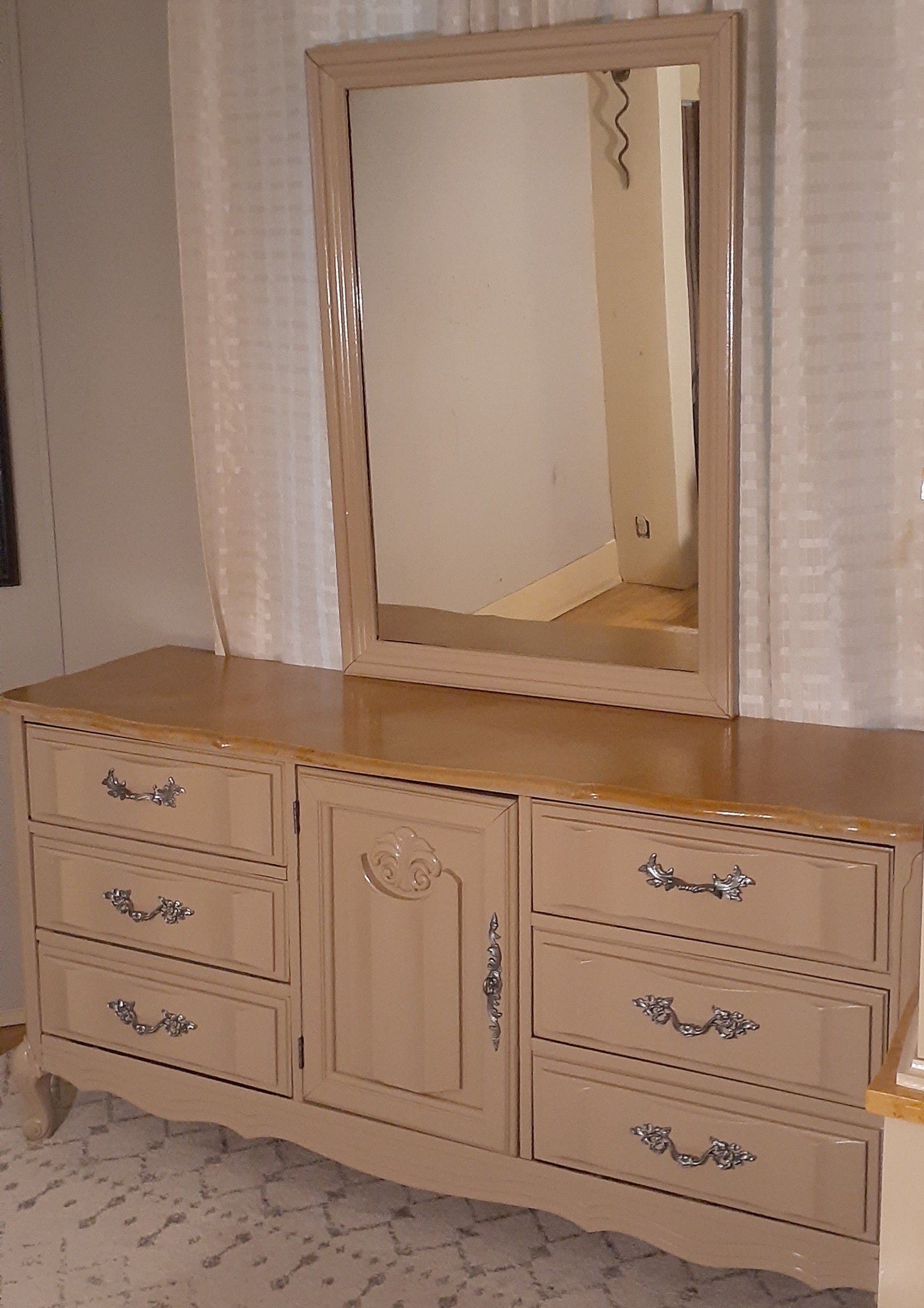 Dresser and mirror refurbished