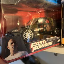 Jada Toys Fast & Furious 1:24 Johnny's Honda S2000 Die-Cast Car, Black