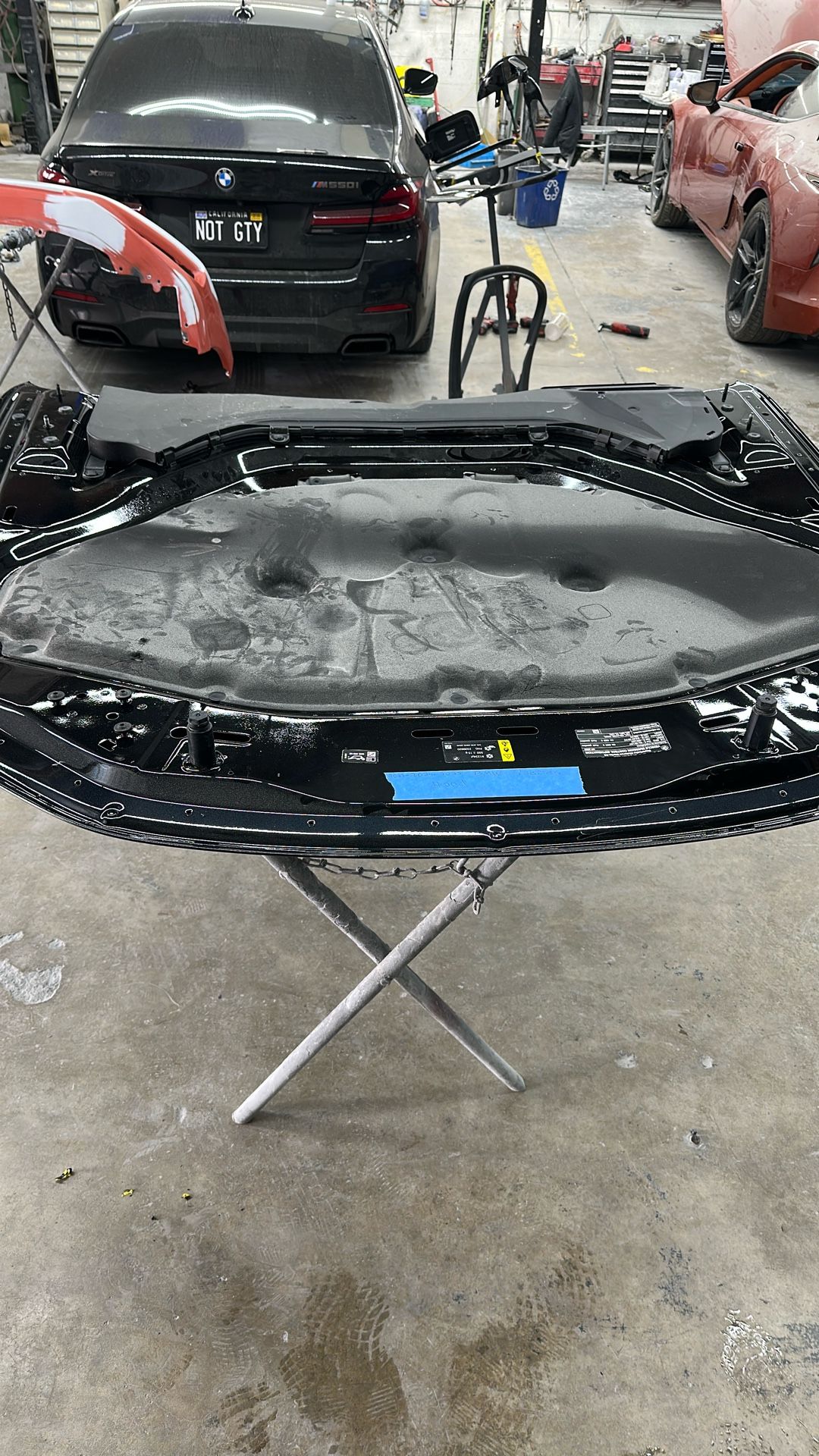 2023-24-25 BMW 7series Hood Excellent Condition