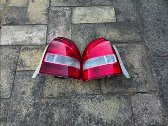 96-00 Civic hatchback taillights