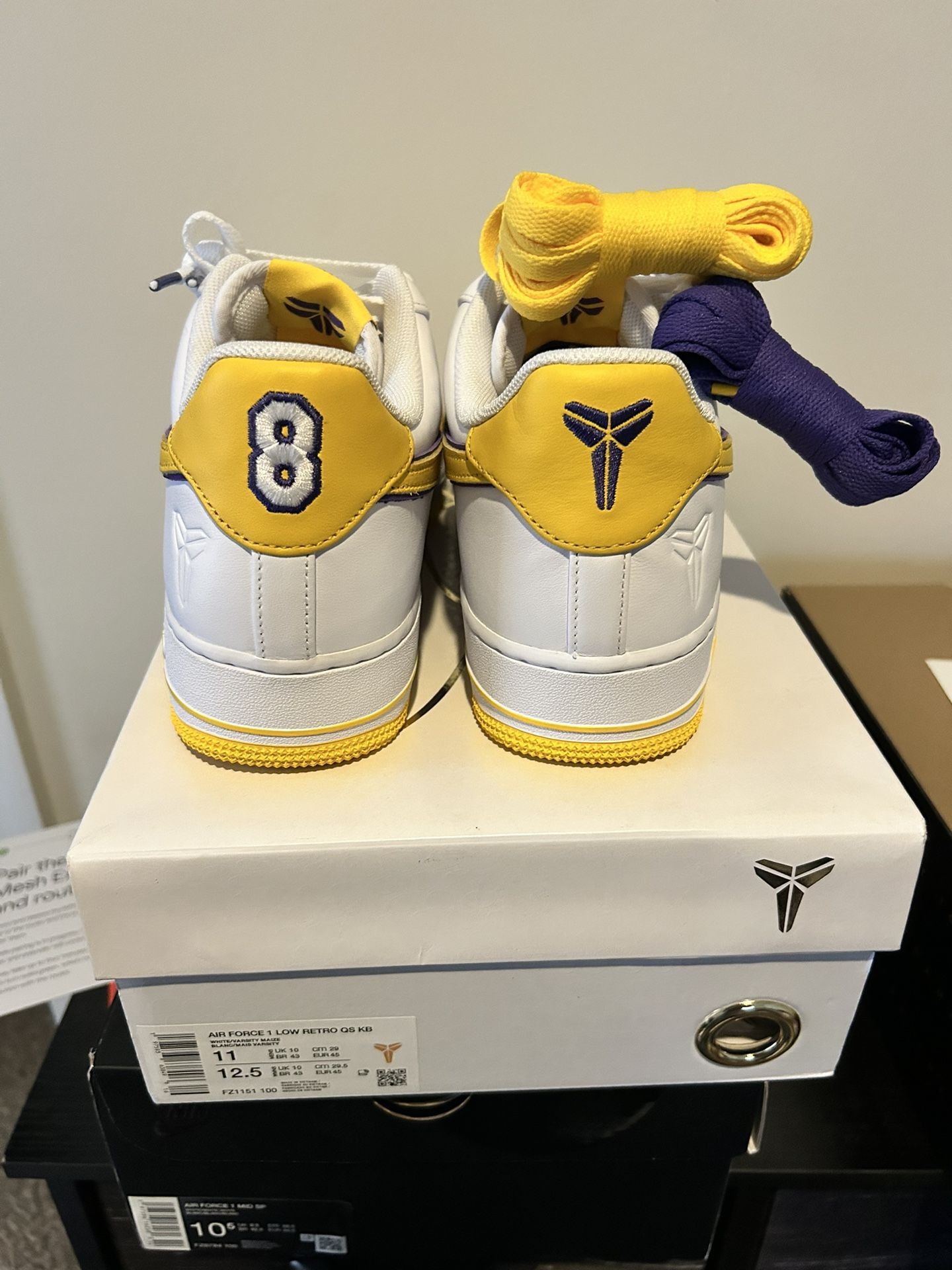 NIKE KOBE AF1 SIZE 11 NEVER WORN $175