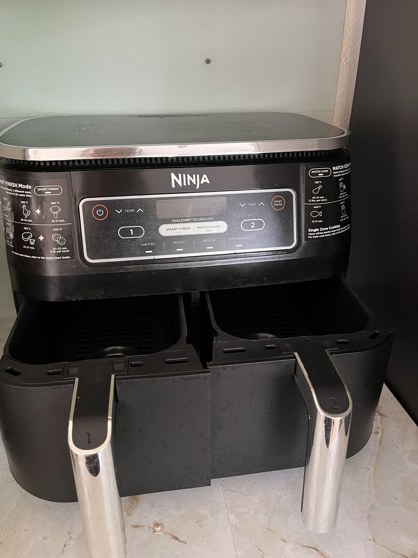 OUTDOOR GRILL & AIR FRYER COMBO