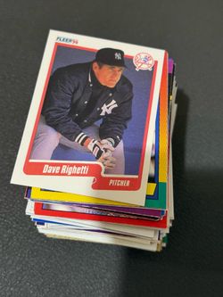 Hundreds of Yankees baseball cards from 90s / 80s