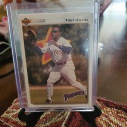 Tony Gwynn 1992 Upper Deck Gold Hologram Factory Set Baseball Cards