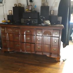 Beautiful solid Wood Dresser With Mirror