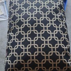 Majestic Pet Dog Bed