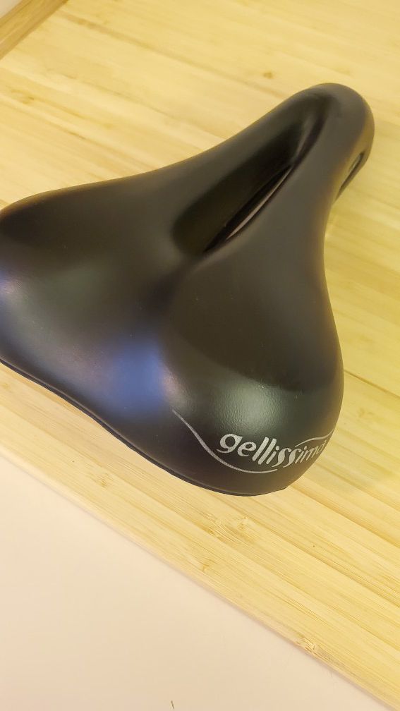 Gel bicycle seat. Excellent condition. Asking $45