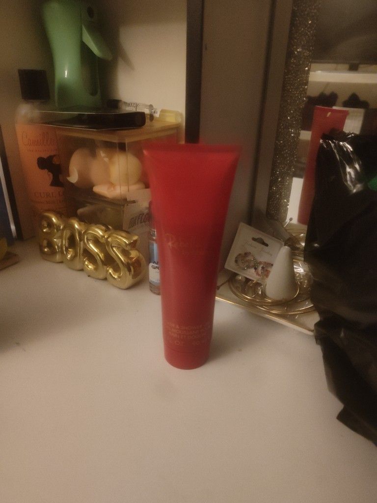ROLL ON DESIGNER PERFUMES - REBELLE BY RIHANNA BODY WASH - BRAND NEW-NEVER USED/OPENED