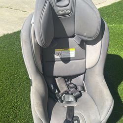 Nuna Rava Convertible Car Seat Granite