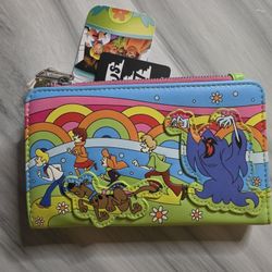 Scooby-Doo Psychedelic Monster Chase Wallet 