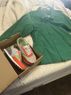 91/2 Men Nike Dbreak - Type Shoes With Green Nike Jacket Size Large Men’s