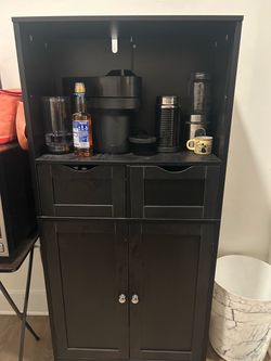 Kitchen Cabinet