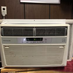 Frigidaire Very Nice Air Conditioner 