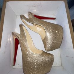 Christian Louboutin Gold 38.5