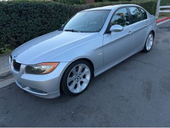 2006 BMW 330i - 6 speed Sport package