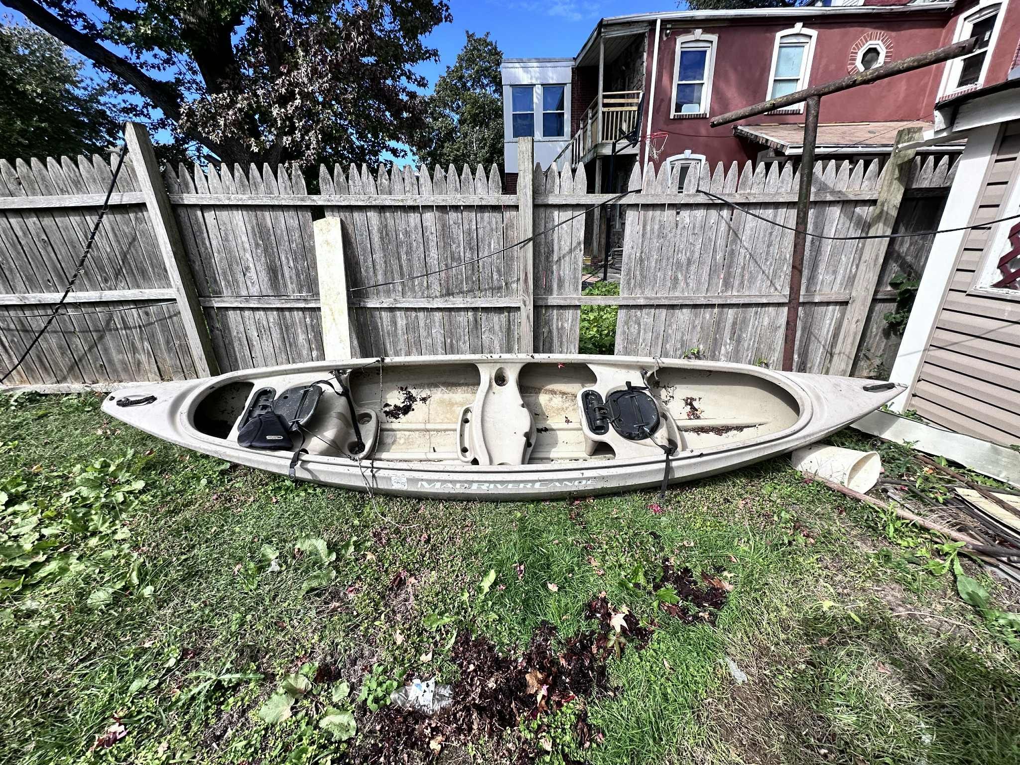 Canoe