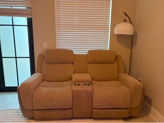 Recliner couch