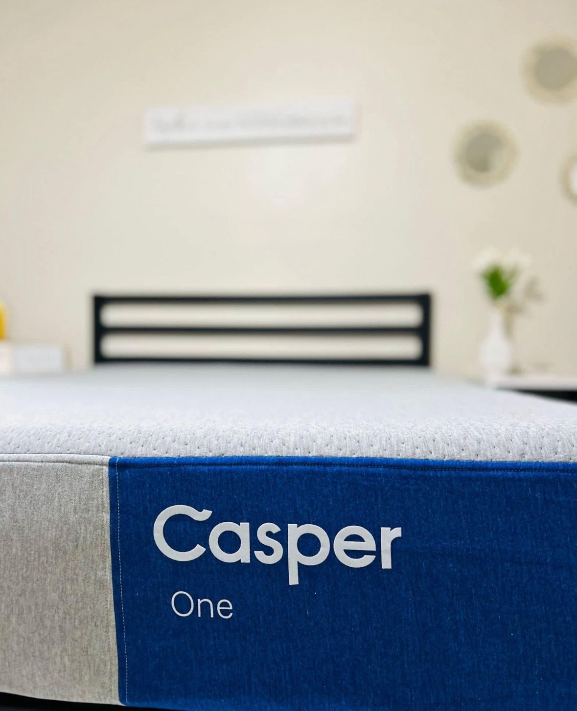 ποΈ QUEEN Casper Memory Foam Mattress - Like New