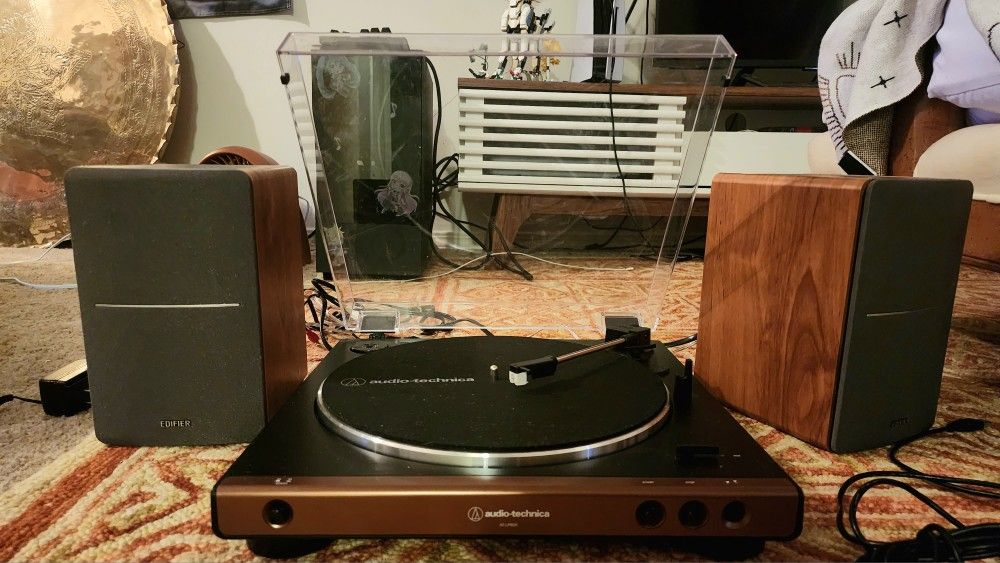 Record Player And Speakers