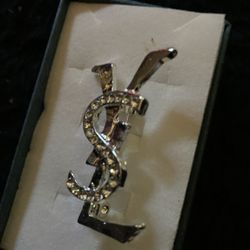 YVes Saint Laurent beautiful opyum crystal Brooch