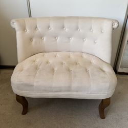 Loveseat (2)