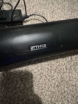 Rythflo small sound bar