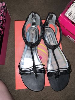 Women’s sandals
