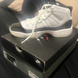 Jordan11 New $200
