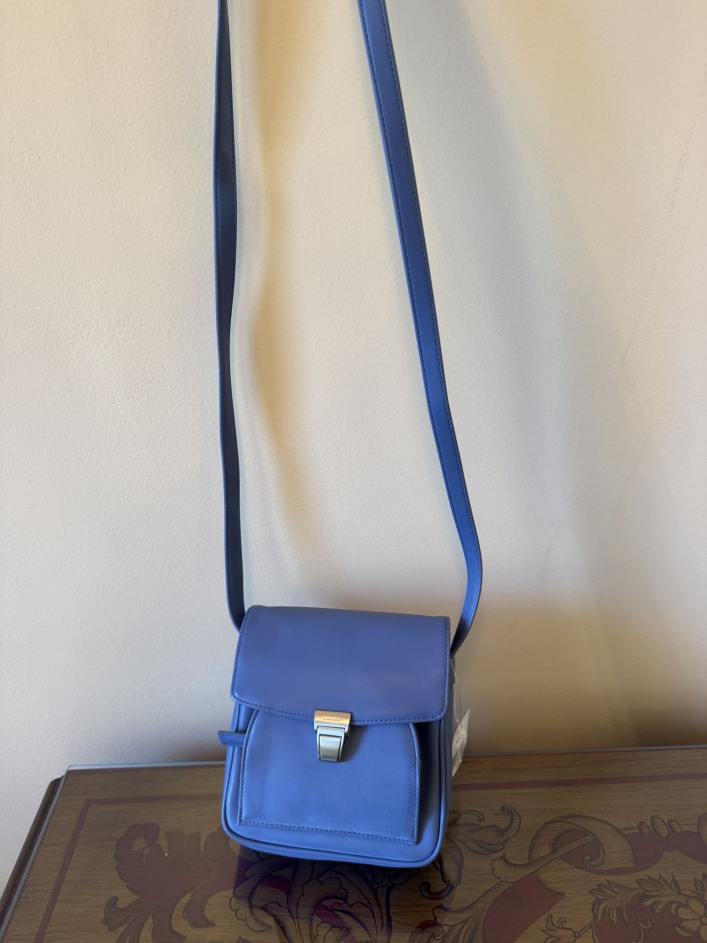 DRAMATIC PRICE DROP: NINE WEST VINTAGE, NEVER USED “Superluxe Bag of The Future” Water, Scratch, And Stain Resistant
